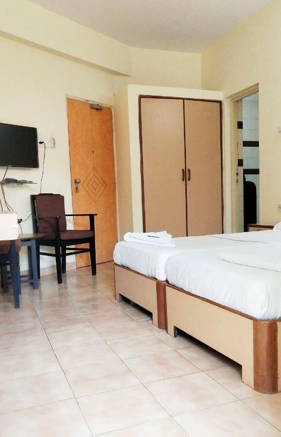 Amigo Plaza Hotel Colva Luaran gambar